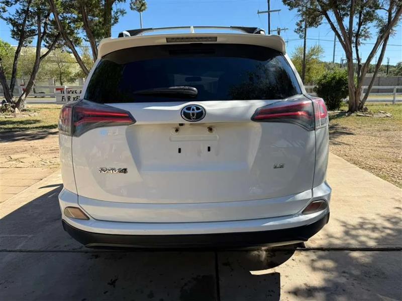 Toyota RAV4 LE FWD 2016 Toyota RAV4 LE FWD 2016