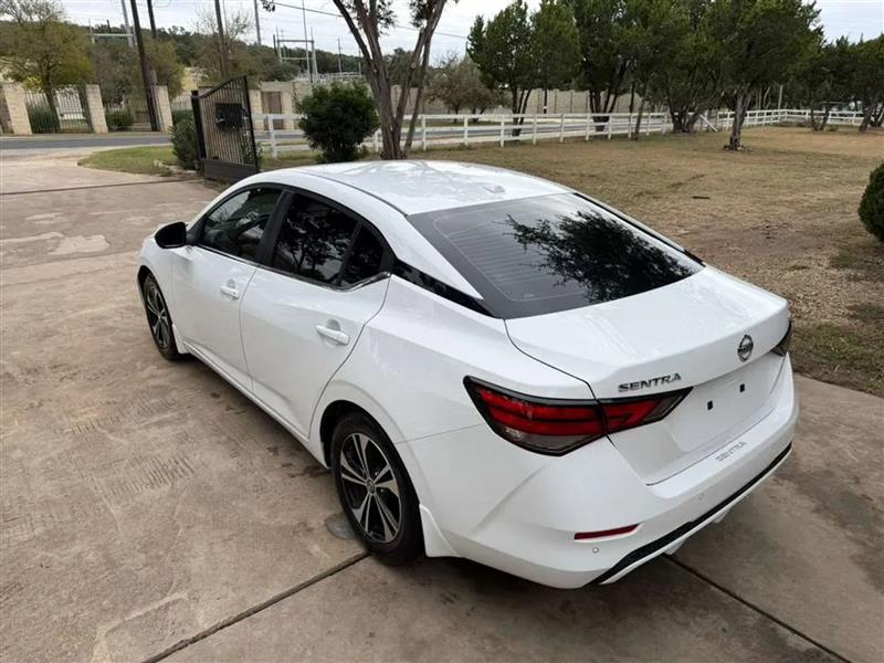 Nissan Sentra SV 2021