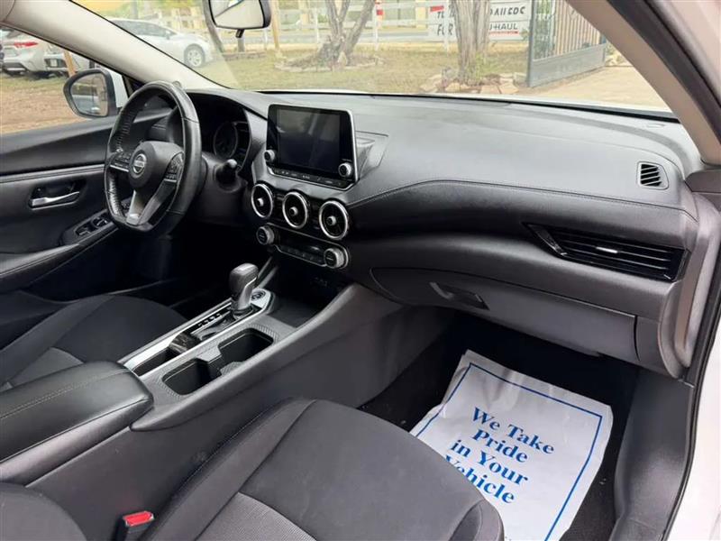 Nissan Sentra SV 2021