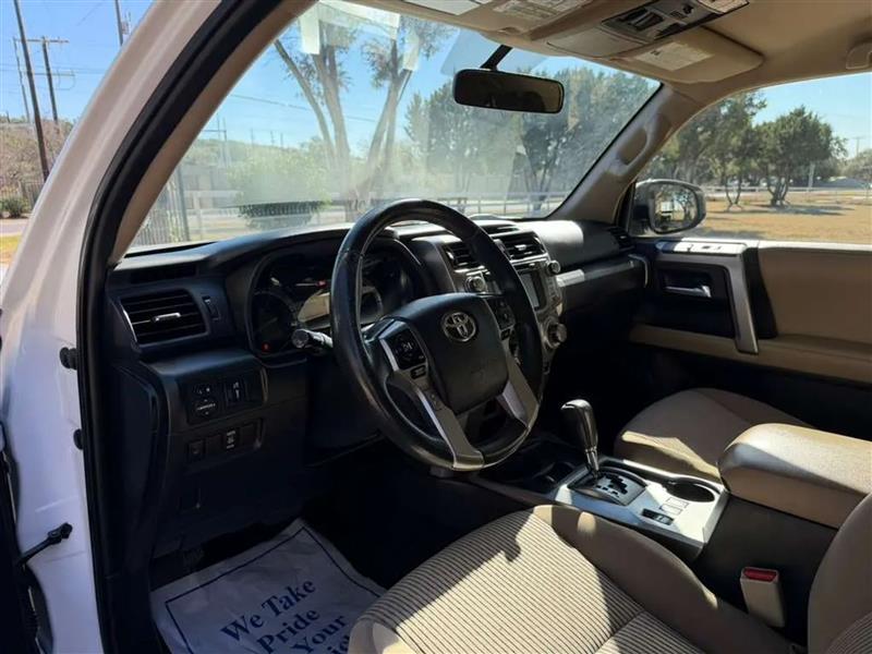 Toyota 4Runner SR5 2WD 2015