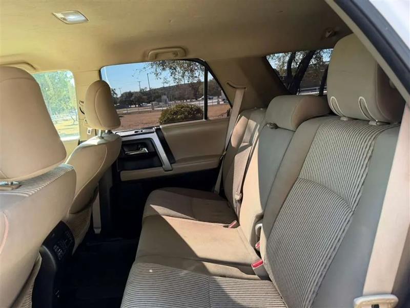 Toyota 4Runner SR5 2WD 2015