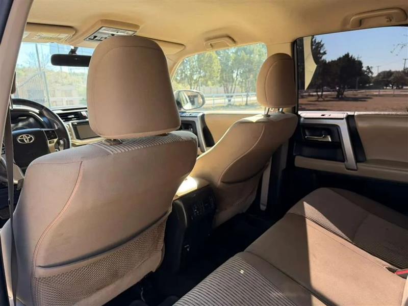 Toyota 4Runner SR5 2WD 2015