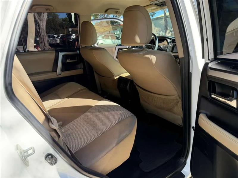 Toyota 4Runner SR5 2WD 2015