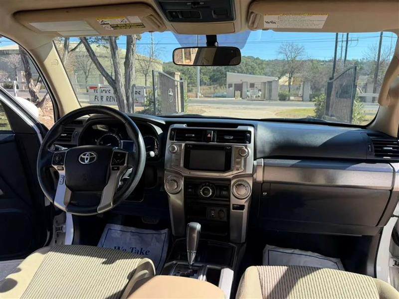 Toyota 4Runner SR5 2WD 2015