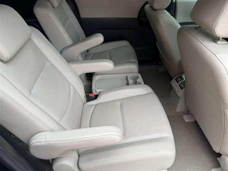 Mazda MAZDA5 Grand Touring 2009