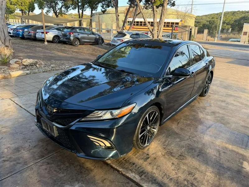 Toyota Camry XSE V6 2019
