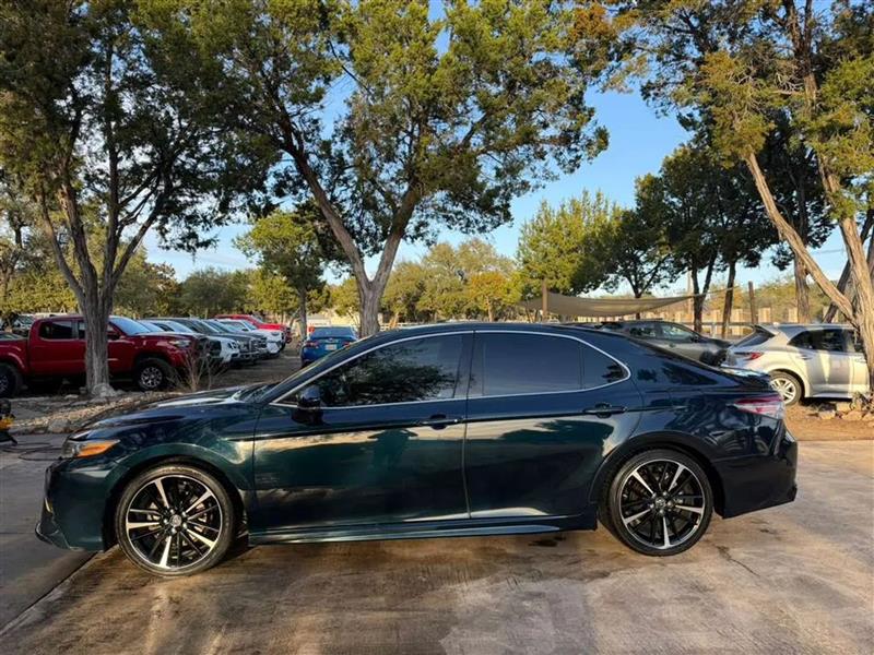 Toyota Camry XSE V6 2019