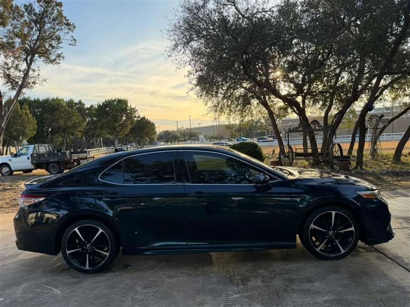 Toyota Camry XSE V6 2019