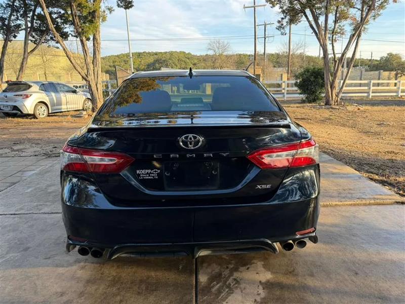 Toyota Camry XSE V6 2019