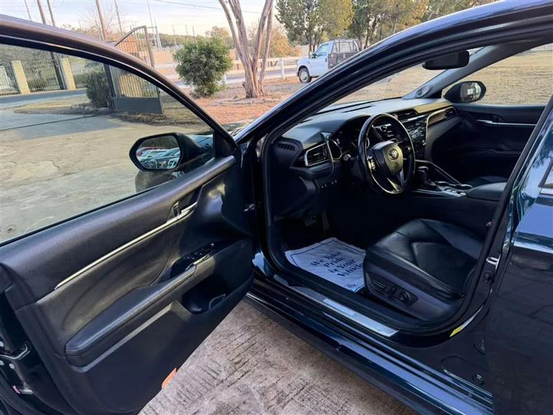 Toyota Camry XSE V6 2019