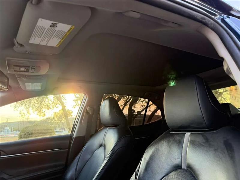 Toyota Camry XSE V6 2019