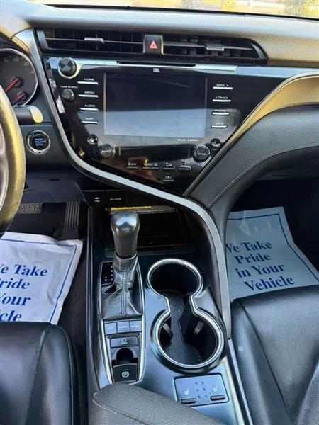 Toyota Camry XSE V6 2019