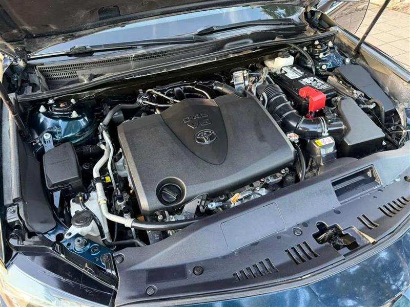 Toyota Camry XSE V6 2019