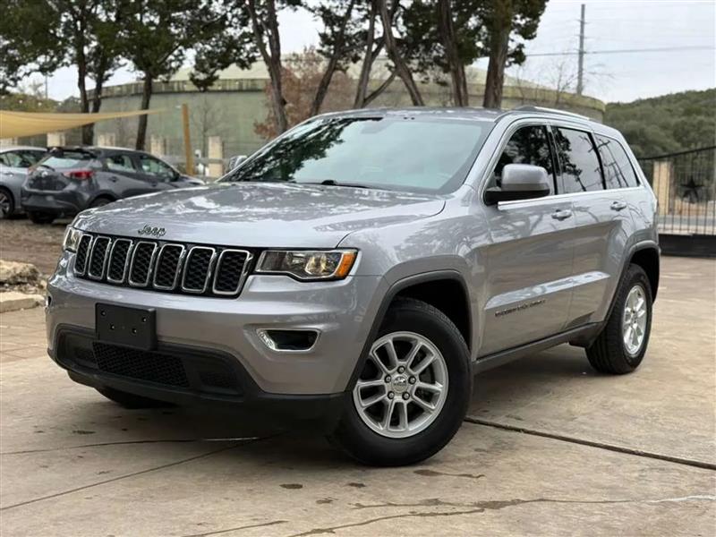Jeep Grand Cherokee Laredo 2WD 2020