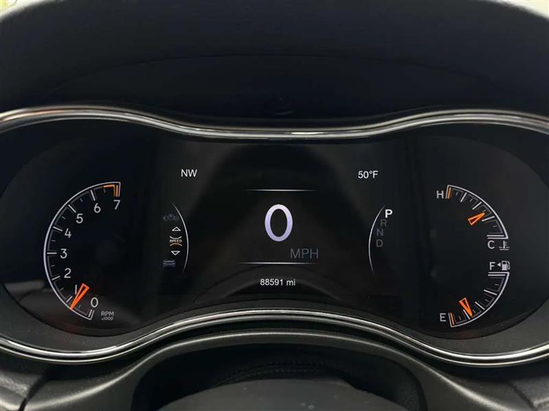 Jeep Grand Cherokee Laredo 2WD 2020