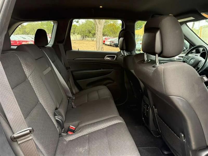 Jeep Grand Cherokee Laredo 2WD 2020