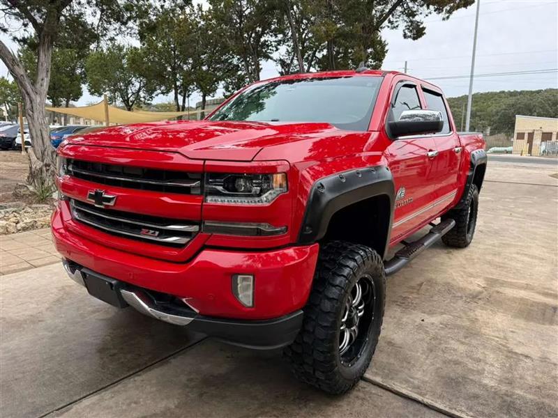 Chevrolet Silverado 1500 LTZ Crew Cab 4WD 2017