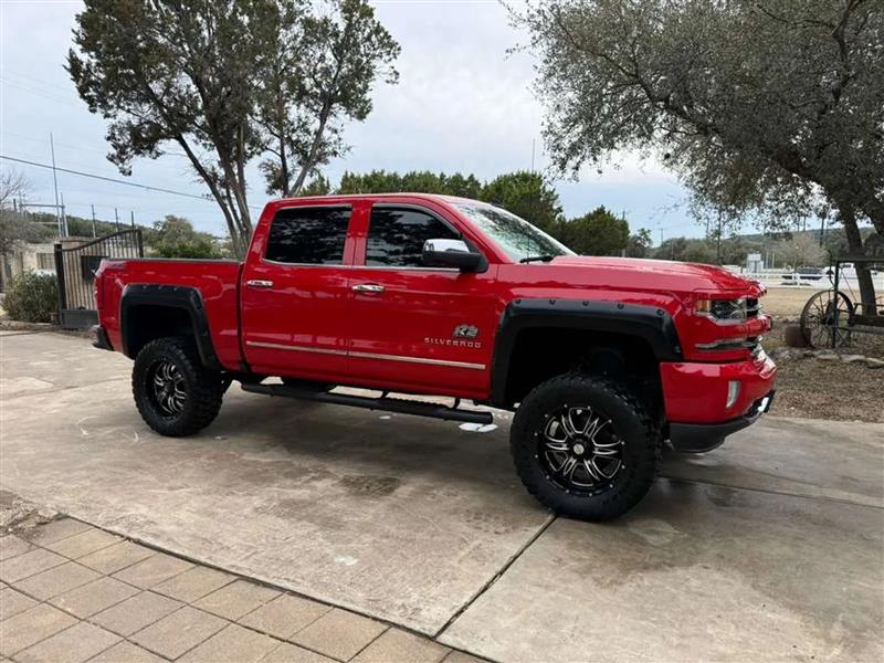 Chevrolet Silverado 1500 LTZ Crew Cab 4WD 2017