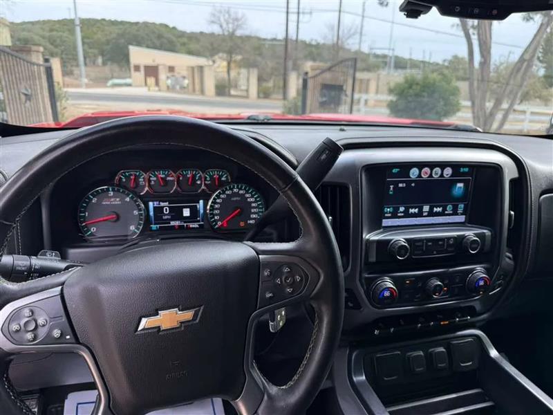 Chevrolet Silverado 1500 LTZ Crew Cab 4WD 2017