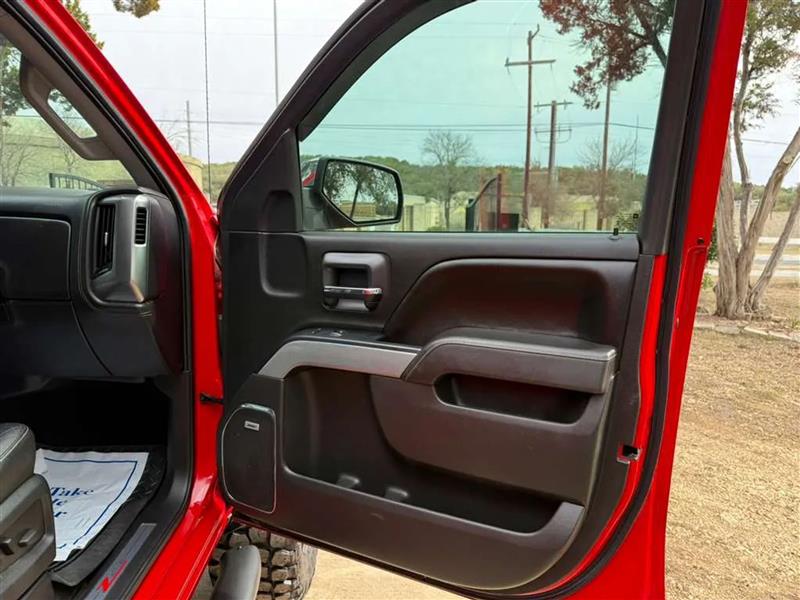 Chevrolet Silverado 1500 LTZ Crew Cab 4WD 2017