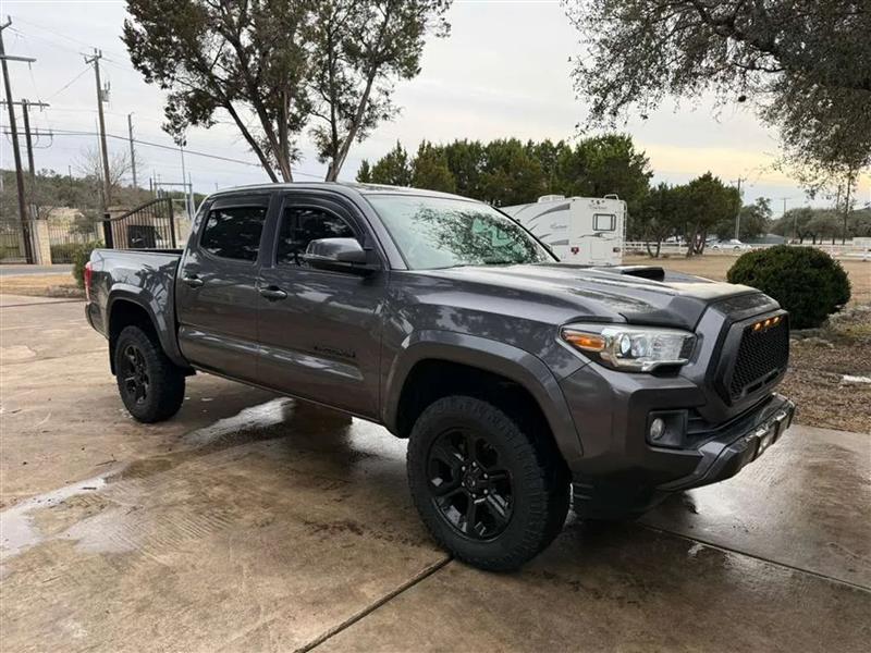 Toyota Tacoma SR5 Double Cab Long Bed V6 6AT 2WD 2016