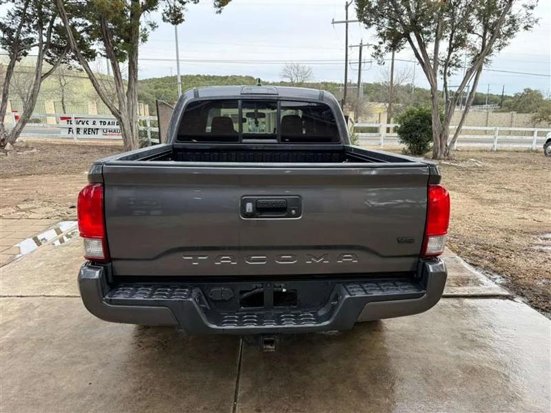 Toyota Tacoma SR5 Double Cab Long Bed V6 6AT 2WD 2016