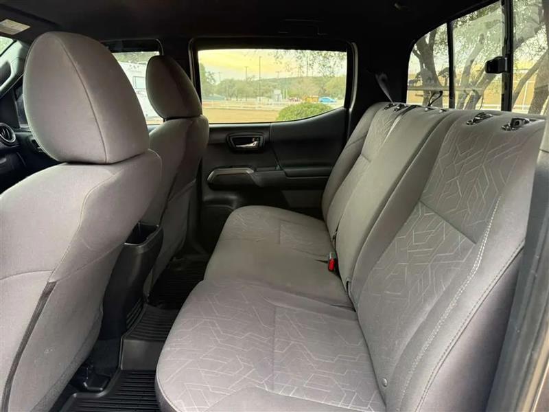 Toyota Tacoma SR5 Double Cab Long Bed V6 6AT 2WD 2016