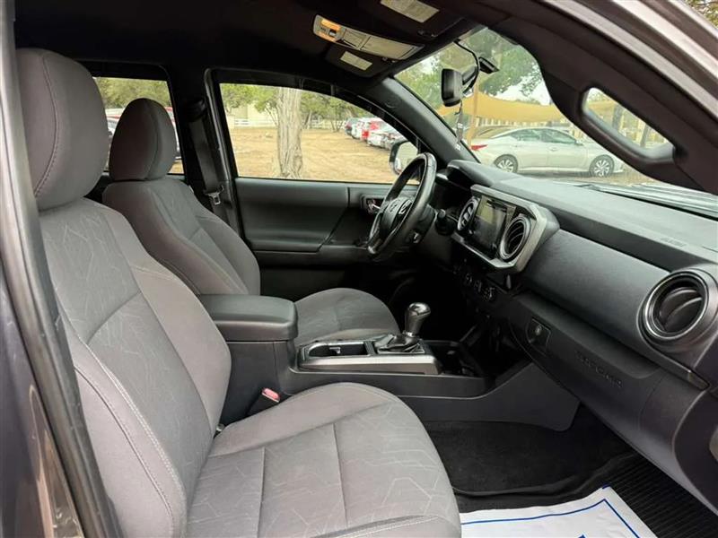 Toyota Tacoma SR5 Double Cab Long Bed V6 6AT 2WD 2016