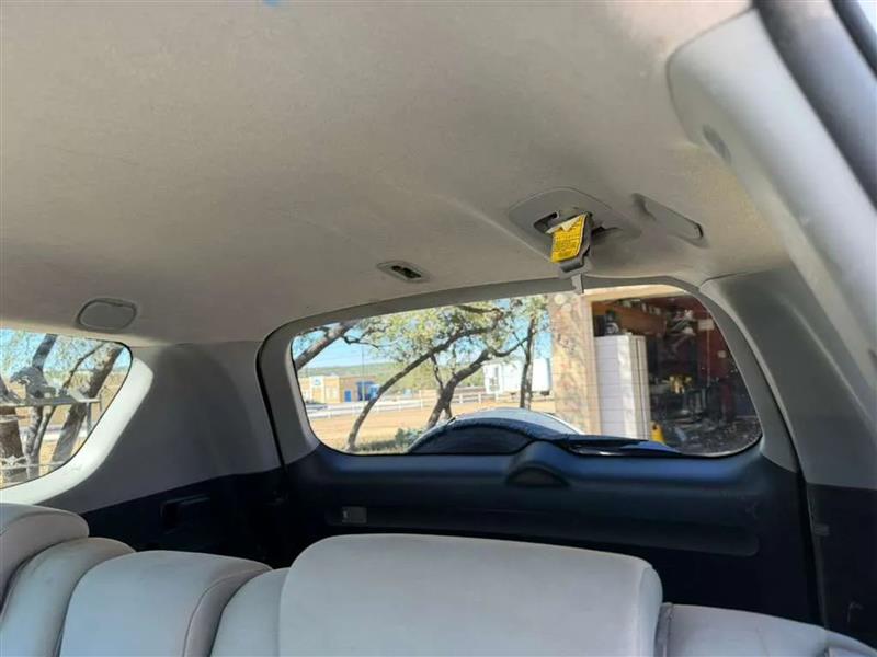 Toyota RAV4 Base I4 4WD 2011