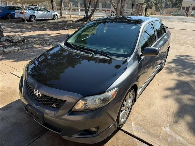 Toyota Corolla S 4-Speed AT 2010