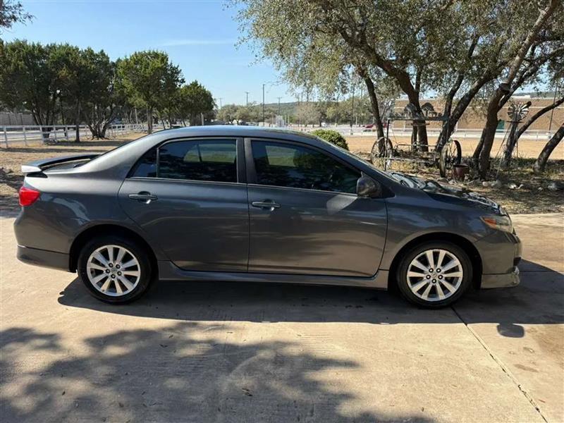 Toyota Corolla S 4-Speed AT 2010