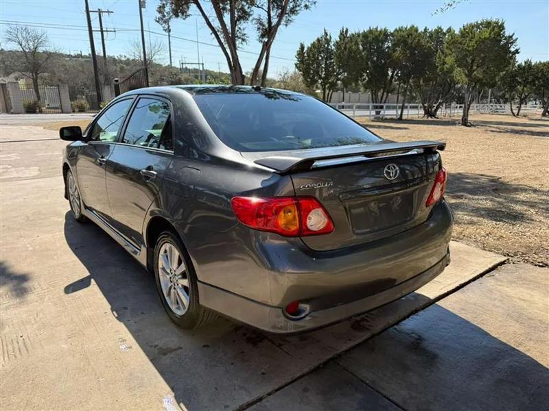 Toyota Corolla S 4-Speed AT 2010