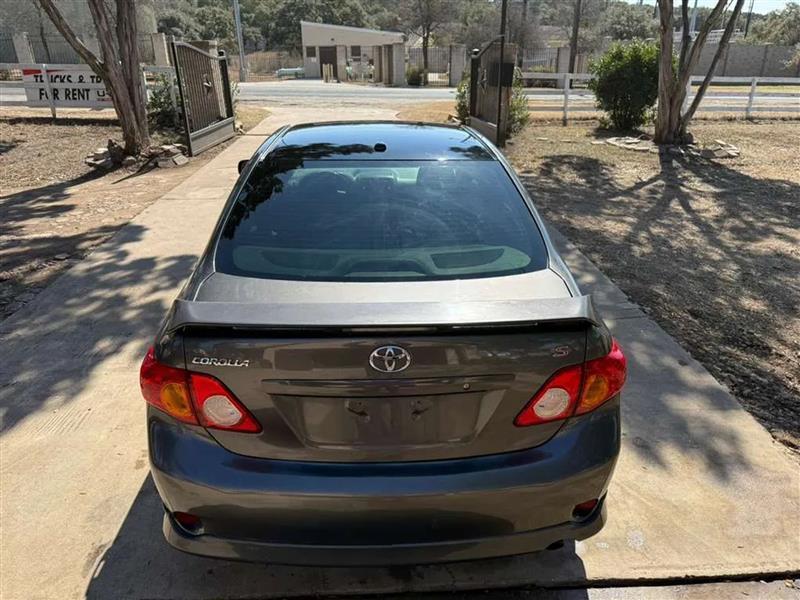 Toyota Corolla S 4-Speed AT 2010