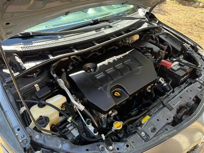 Toyota Corolla S 4-Speed AT 2010