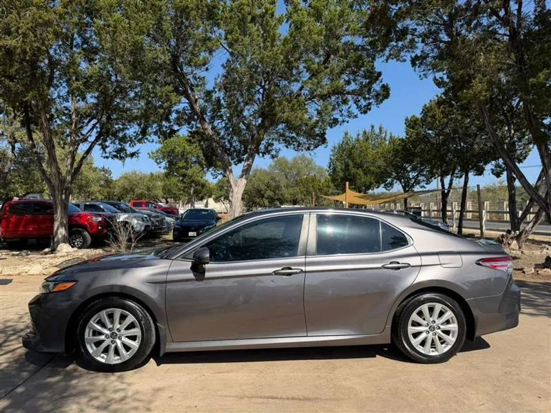 Toyota Camry LE 2018