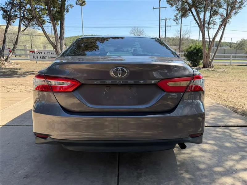 Toyota Camry LE 2018