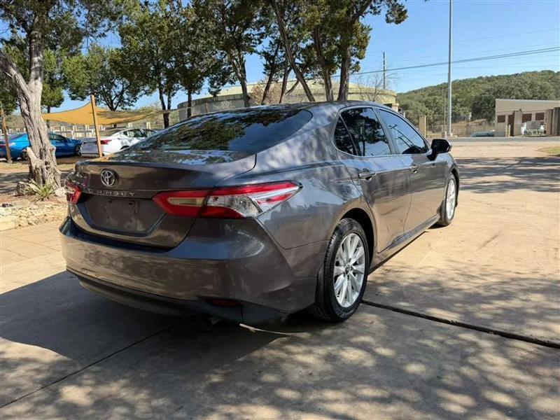 Toyota Camry LE 2018