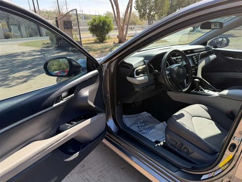 Toyota Camry LE 2018