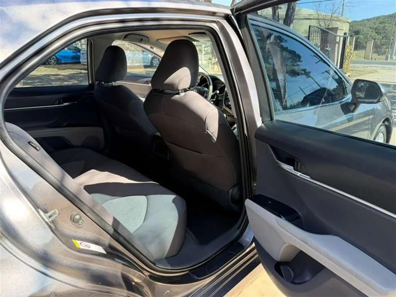 Toyota Camry LE 2018