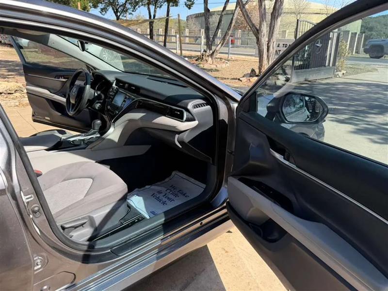 Toyota Camry LE 2018