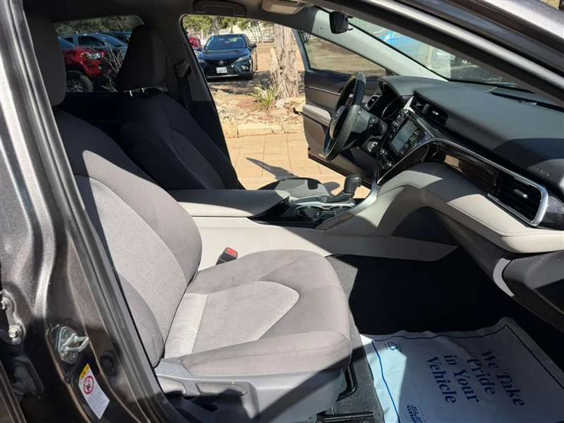 Toyota Camry LE 2018