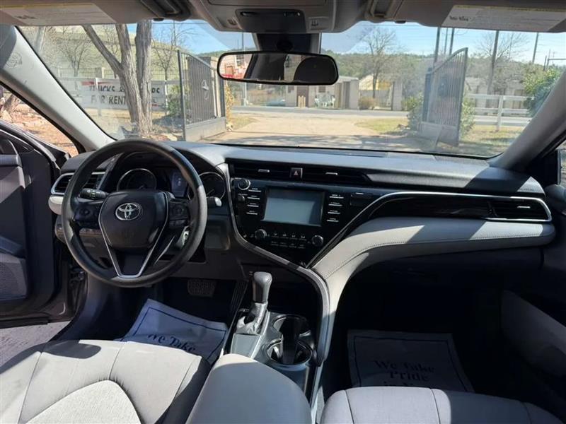 Toyota Camry LE 2018