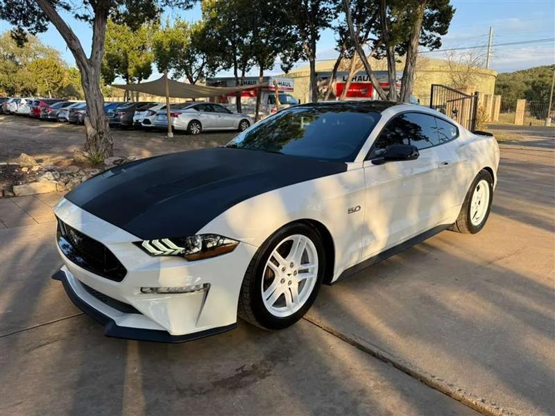 Ford Mustang GT Premium Coupe 2020