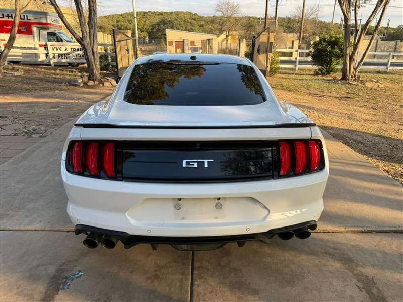 Ford Mustang GT Premium Coupe 2020