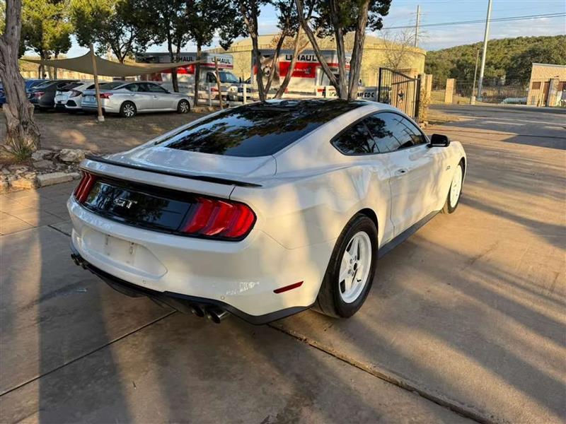 Ford Mustang GT Premium Coupe 2020