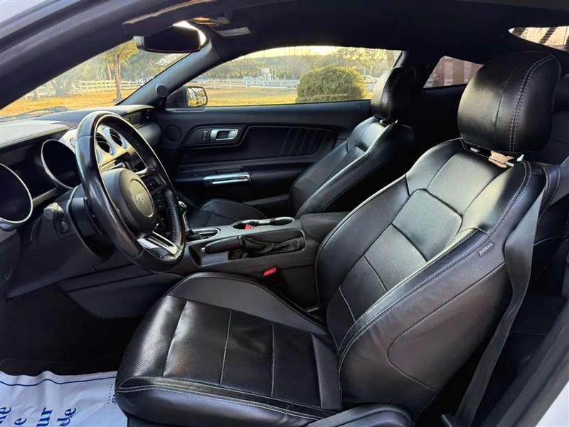 Ford Mustang GT Premium Coupe 2020