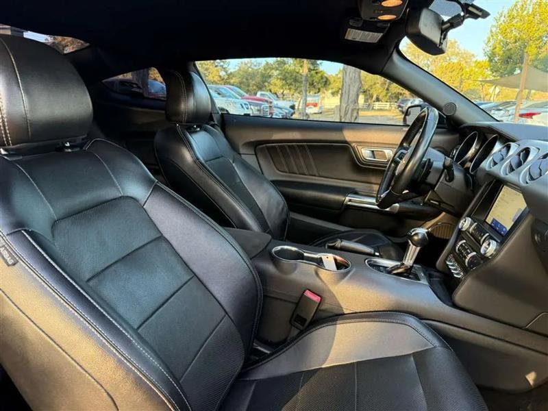 Ford Mustang GT Premium Coupe 2020