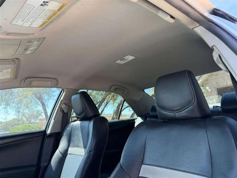 Toyota Camry SE 2014