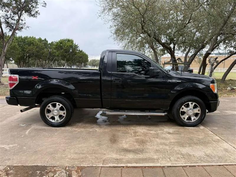 Ford F-150 STX 6.5-ft. Bed 2WD 2010