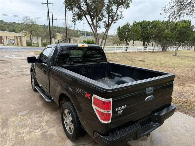 Ford F-150 STX 6.5-ft. Bed 2WD 2010